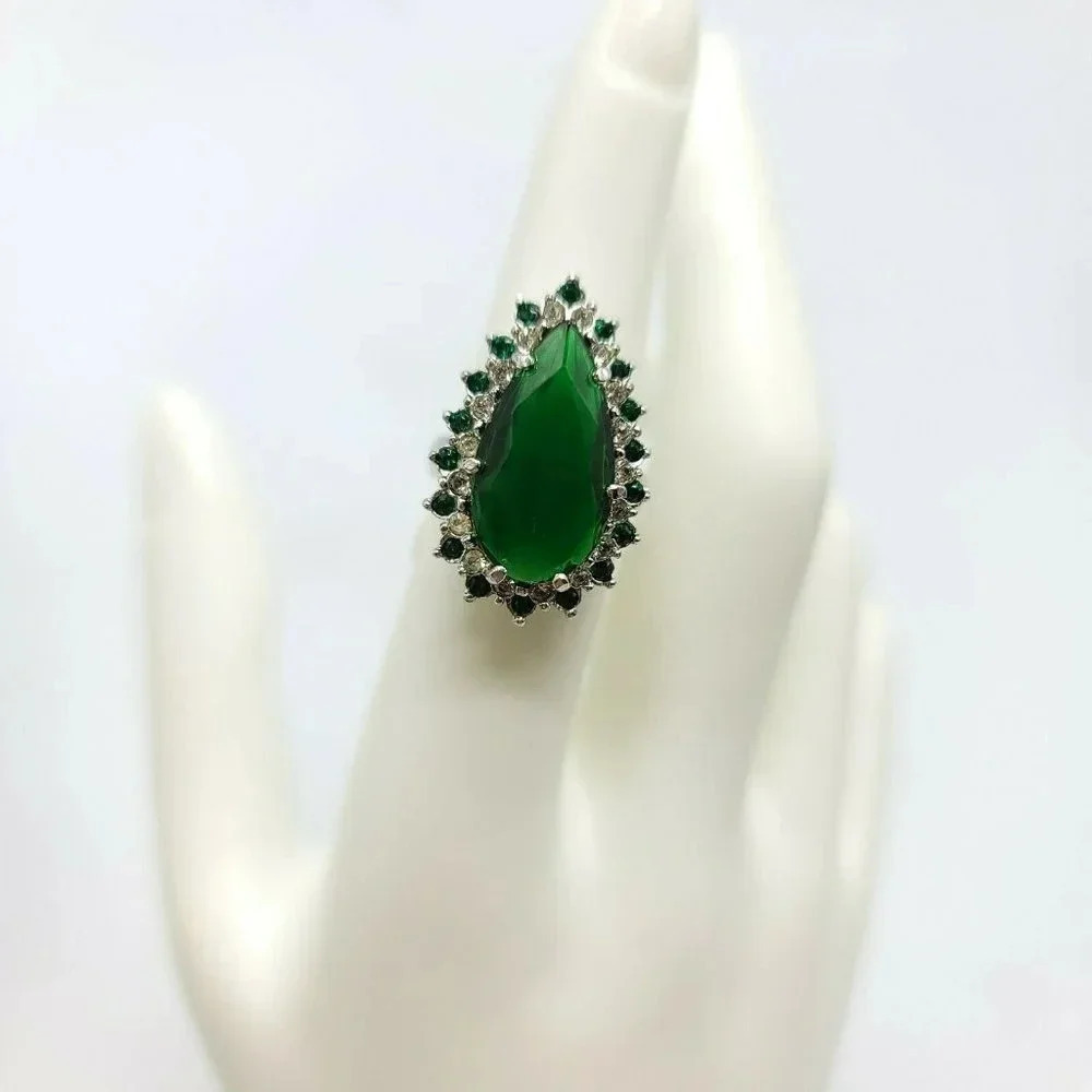8KT HGE Gold Electroplate Green Rhinestone Vintage Cocktail Ring Size 6.25 NOS